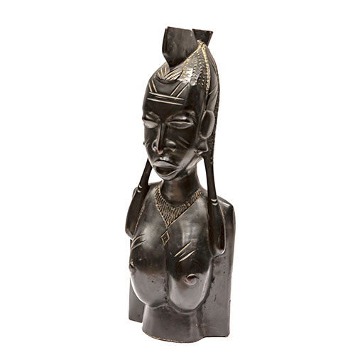 Sub.:18 - Lote: 323 -  Torso de mujer