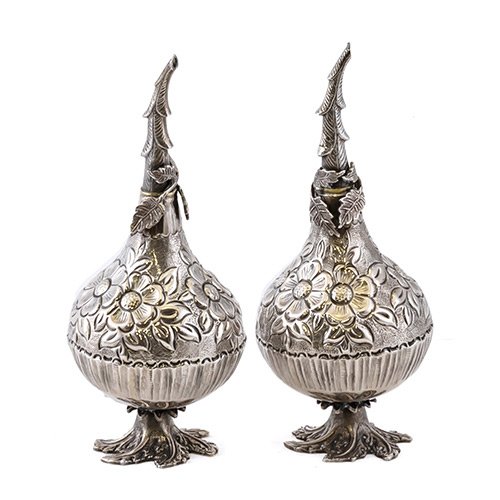 Sub.:19 - Lote: 1297 -  Lote de dos objetos de plata. 