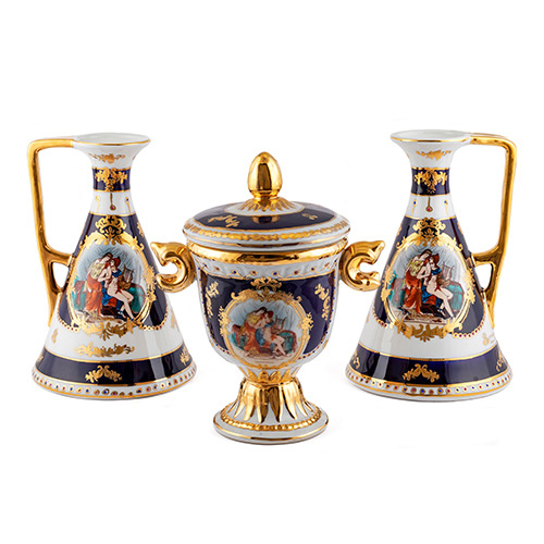 Sub.:19 - Lote: 1288 -  Lote de tres piezas en porcelana de Limoges.