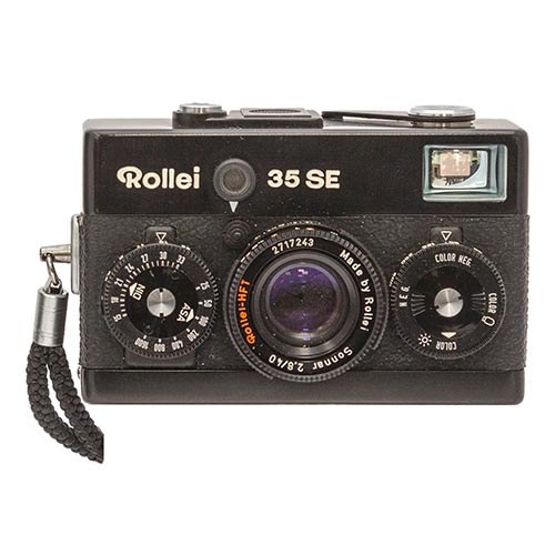 Sub.:2-On - Lote: 1501 -  Cmara de fotos Rollei 35 SE con lente sonnar 2,8/40, con funda original.