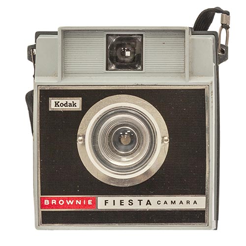 Sub.:2-On - Lote: 1502 -  Cmara de fotos Kodak brownie fiesta.