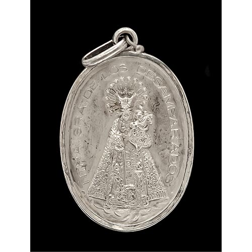 Sub.:2-On - Lote: 71 -  Medalla con imagen de la Virgen de los Desamparados y de San Jos de la Montaa.
