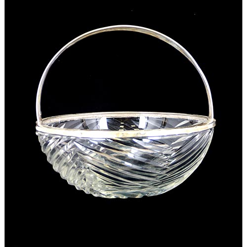 Sub.:2-On - Lote: 1298 -  Cesta en cristal tallado con asa y borde en plata.