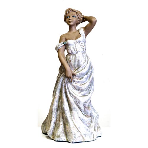 Sub.:2-On - Lote: 762 -  Actriz de los felices 20. Figura de porcelana artstica levantina con pose elegante y vestido de gala.