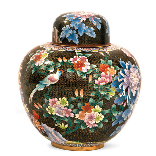 Sub.:2 - Lote: 179 -  Gran tibor chino en esmalte cloisonn con tapa. Decoracin de grandes peonas y aves.