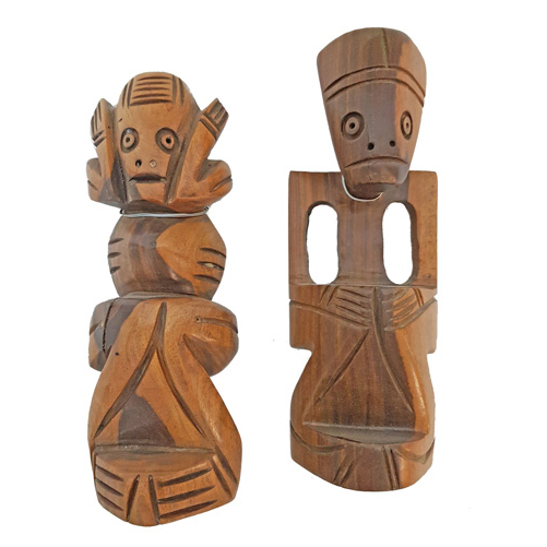 Sub.:2 - Lote: 1284 -  Lote formado por dos figuras en madera tallada, arte tribal, S. XX.