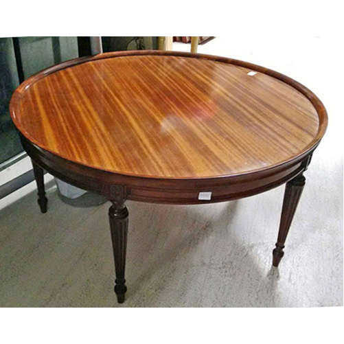 Sub.:2 - Lote: 1510 -  Mesa de centro circular estilo neocl�sico.