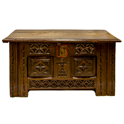 Sub.:20 - Lote: 1292 -  Arc�n navarro en miniatura del s. XIX.