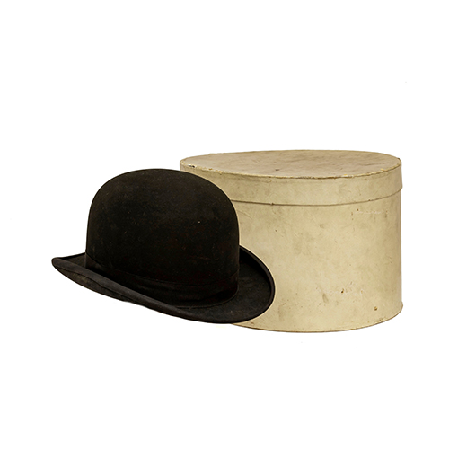 Sub.:20 - Lote: 1269 -  Sombrero de Bombn. Caja original de cartn.