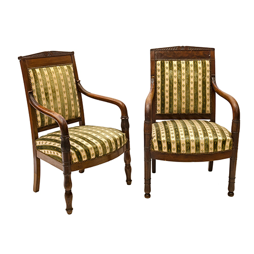 Sub.:20 - Lote: 1258 -  Lote de dos de sillones poca restauracin con tapicera a rayas. Francia s. XIX.