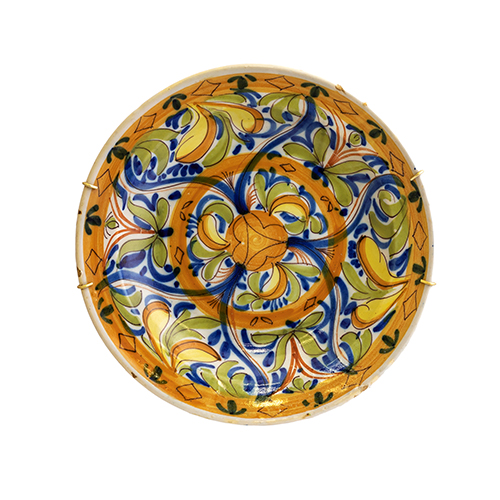 Sub.:20 - Lote: 1372 -  Plato Manises, firmado V.M.D., Vicente Mart�nez D�ez. S. XIX.