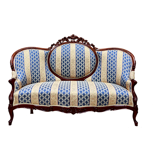 Sub.:20 - Lote: 1278 -  Sof� de estilo isabelino en madera patinada.