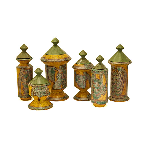 Sub.:21 - Lote: 165 -  Lote de seis albarelos de dise�os de Pedro Borja 