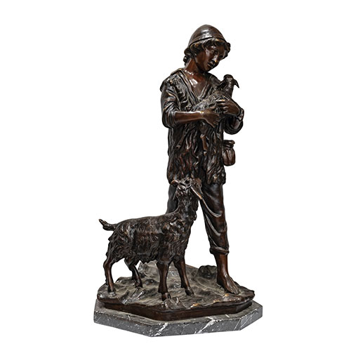 Sub.:21 - Lote: 195 - SIGUIENDO MODELO DE VINCENZO CINQUE (1852-1929) Ni�o con cordero