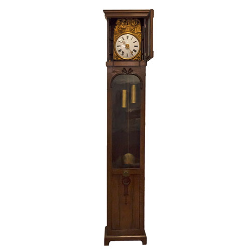 Sub.:21 - Lote: 455 -  Reloj Moret con esfera de la samaritana del siglo XIX y caja adaptada en madera de nogal del siglo XX.