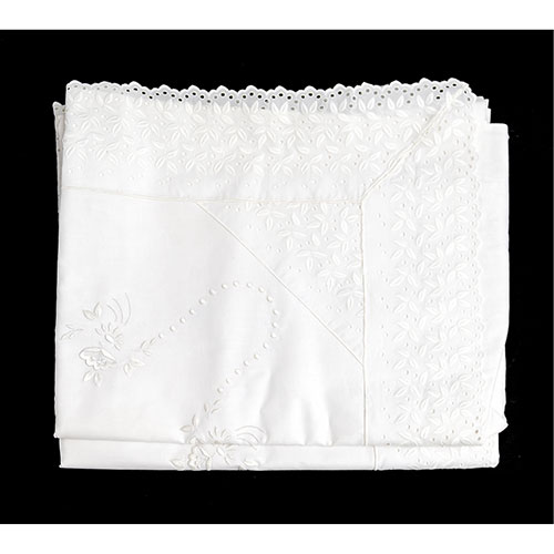 Sub.:21 - Lote: 1481 -  S�banas de matrimonio con bordados y encaje en algod�n.