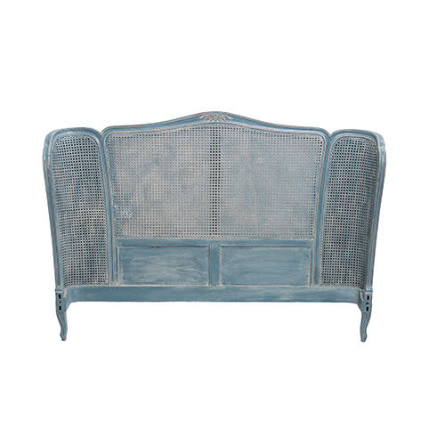 Sub.:21 - Lote: 162 -  Cabecero estilo Luis XV patinado en azul.