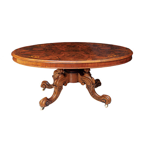 Sub.:21 - Lote: 249 -  Mesa baja inglesa ovalada con tapa de ra�z y marqueter�a. 
