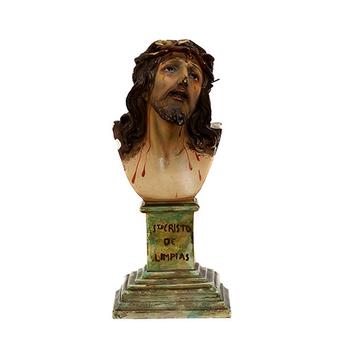 Sub.:21 - Lote: 451 -  Busto de Cristo de Limpias de Olot realizado en estuco.