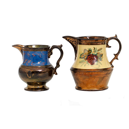 Sub.:21 - Lote: 1319 -  Dos jarras en cer�mica de Bristol en reflejo met�lico.