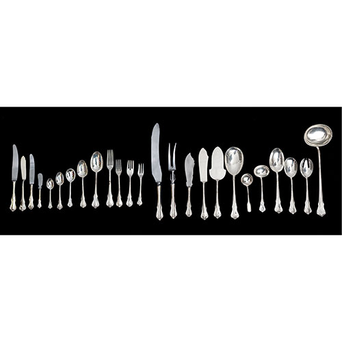 Sub.:21 - Lote: 1473 -  Cuberter�a de plata de Industria Peruana, CAMUSO S. A, de plata esterlina de 925, de 203 piezas