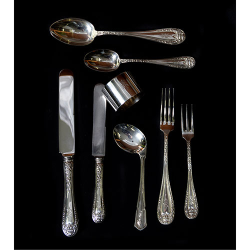 Sub.:21 - Lote: 1460 -  Servicio de cuberter�a para beb� en plata de siete piezas, platero Ag�eras.