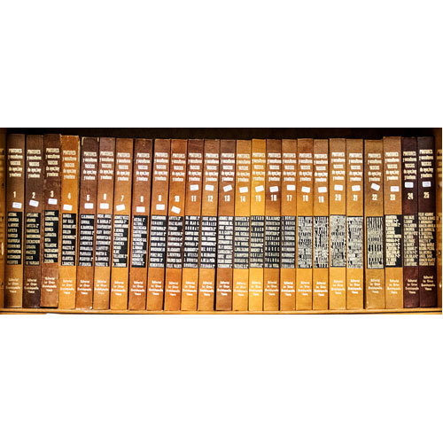 Sub.:21 - Lote: 2012 -  Pintores y escultores vascos de ayer, hoy y ma�ana