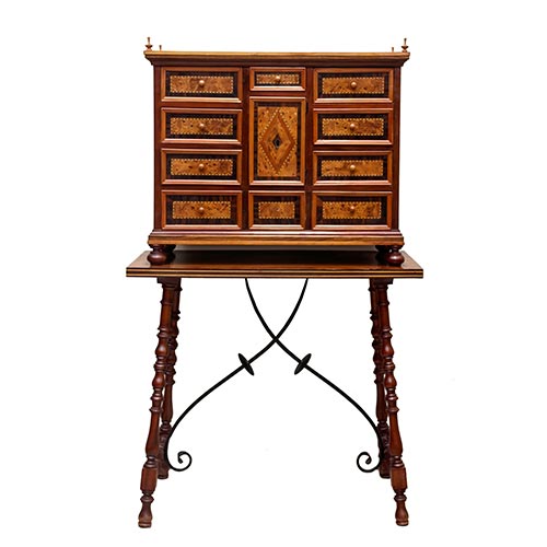 Sub.:22 - Lote: 194 -  Cabinet alem�n en madera de ra�z y palosanto, s. XIX. 