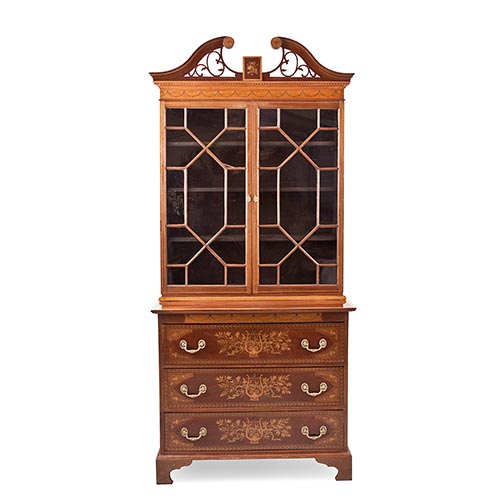 Sub.:22 - Lote: 188 -  Bookcase holand�s en madera de caoba y marqueter�a, ca. 1900.