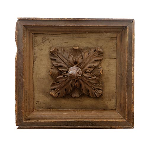 Sub.:22 - Lote: 1277 -  Dos plafones de Artesonado, en madera de pino. Siglo XVI.