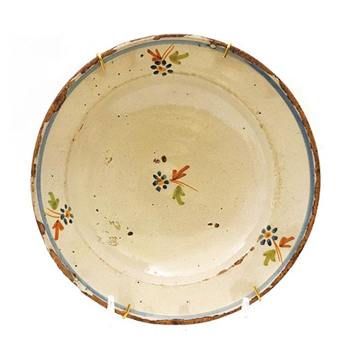 Sub.:22 - Lote: 1365 -  Plato en cer�mica aragonesa. Faltas.