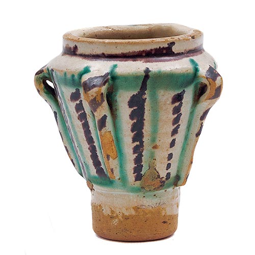 Sub.:22 - Lote: 323 -  Mortero vertedor en cer�mica de Teruel. S. XVIII