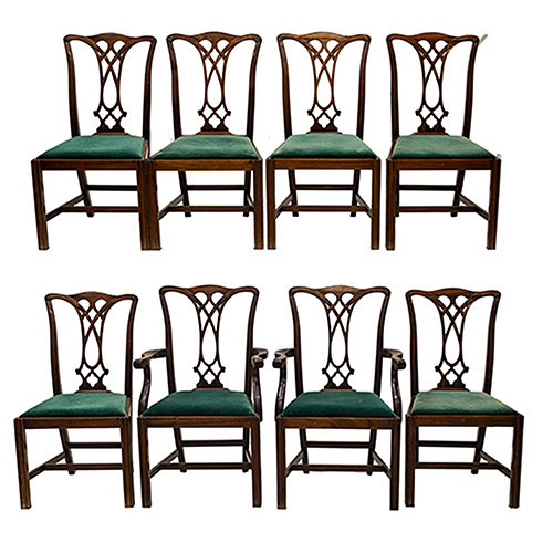 Sub.:23 - Lote: 210 -  Lote de dos sillones y diez sillas estilo ingls, con respaldo alto y tapicera en verde.
