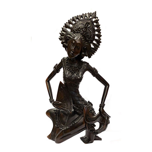 Sub.:23 - Lote: 1183A -  Figura de Bali realizada en madera de palisandro tallada. 