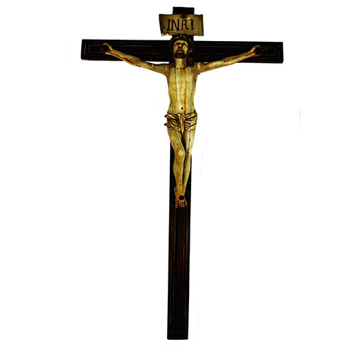 Sub.:23 - Lote: 318 -  Cristo realizado en marfil filipino sobre cruz de madera de bano. 