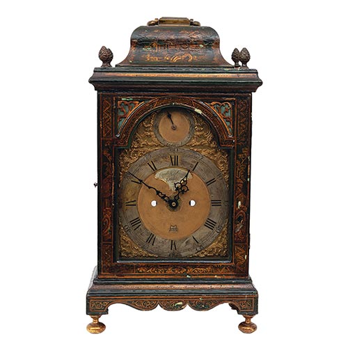 Sub.:26 - Lote: 204 -  Reloj Bracket con caja de laca. Creak & Santos. Sin maquina. S. XVIII.