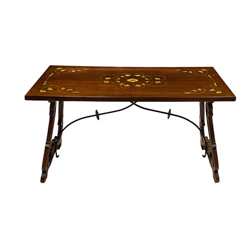 Sub.:26 - Lote: 235 -  Mesa de pata de lira con marqueter�a en hueso. Modelo mallorqu�n.