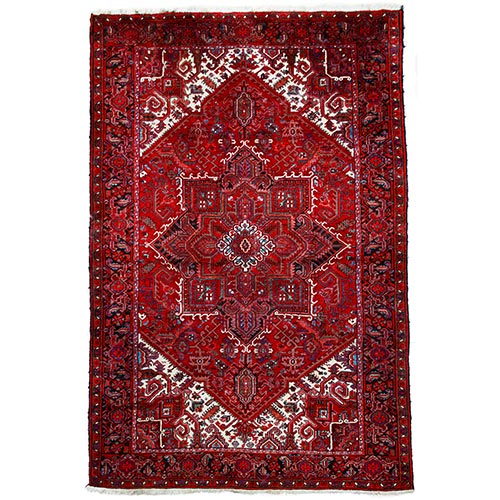 Sub.:26 - Lote: 215 -  Alfombra estilo persa, de tipo abadeh, con decoraci�n de h�rati en el borde y motivo de roset�n inscrito en hex�gono como central de campo.