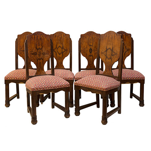 Sub.:27 - Lote: 1275 -  Lote de seis sillas en madera de nogal con respaldo alto asiento tapizado