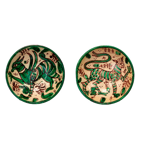 Sub.:27 - Lote: 278 -  Pareja de cuencos en cer�mica de Punter policromada con decoraci�n animal