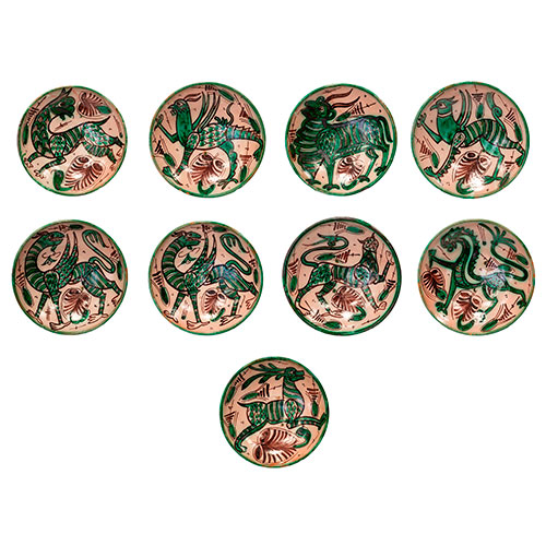 Sub.:27 - Lote: 297 -  Lote de nueve platos hondos en cer�mica de Punter policromada con decoraci�n animal