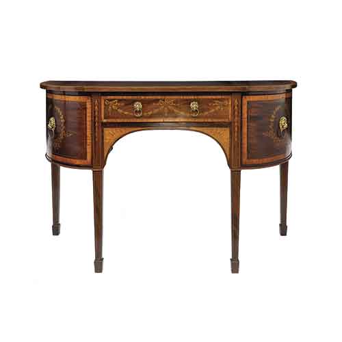 Sub.:28 - Lote: 1316 -  Aparador ingl�s en caoba con marqueter�a de y limoncillo y palo rosa, tiradores de bronce con cabezas de le�n