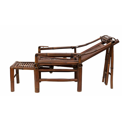 Sub.:29 - Lote: 1186 -  Tumbona reclinable y con apoya pies, realizada en madera de bamb