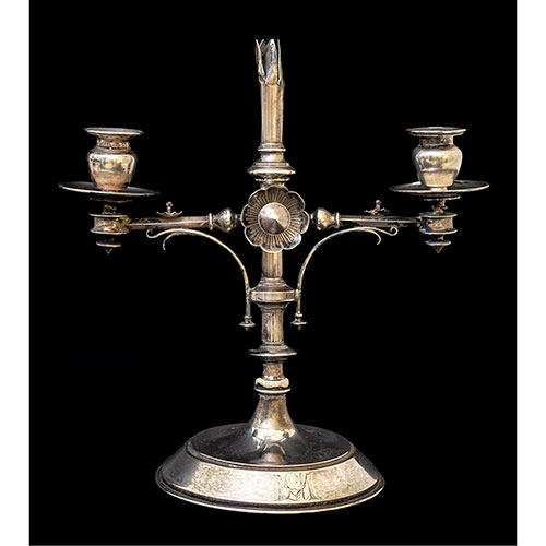 Sub.:29 - Lote: 1218 -  Candelero violetero de mesa romntico en plata