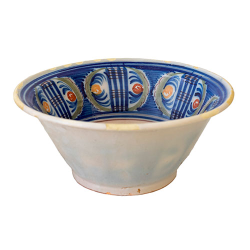 Sub.:29 - Lote: 1300 -  Centro en cer�mica con decoraci�n pintada