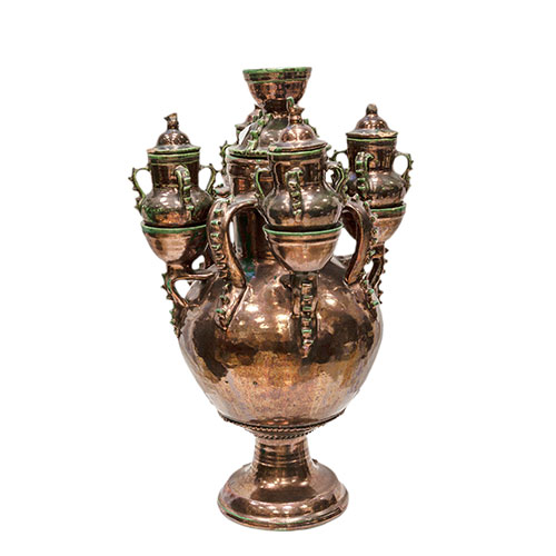 Sub.:3-On - Lote: 314 -  Orza con cuatro peque�as vasijas con tapa en cer�mica de estilo Bristol.