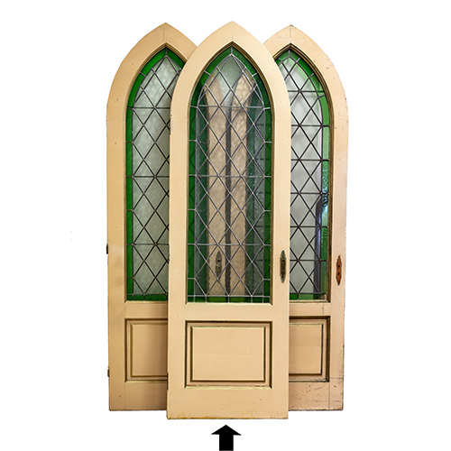 Sub.:3-On - Lote: 55 -  Puerta de forma ojival con vidrieras emplomadas
