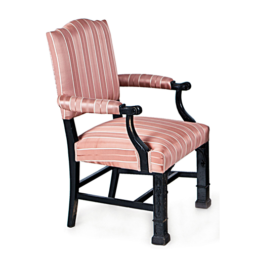 Sub.:3-On - Lote: 32 -  Sill�n en madera ebonizada, de estilo ingl�s.