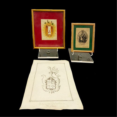 Sub.:3-On - Lote: 263 -  Lote de dos dibujos y un grabado. Un dibujo con escudo her�ldico de la familia Rold�n. Un dibujo en tela de los Santos Corporales. Un grabado San Pascual Bail�n firmado por J. G. Lafuente.