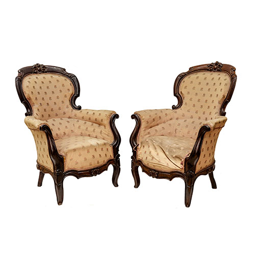 Sub.:30 - Lote: 222 -  Pareja de butacas isabelinas en madera de palo-santo